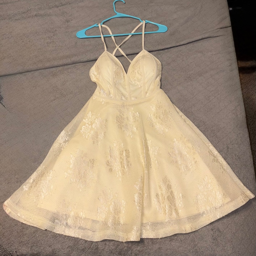 Backless mini dress